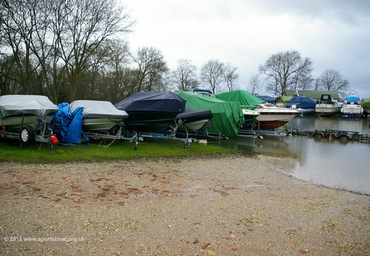 Thames flooding - December 2012